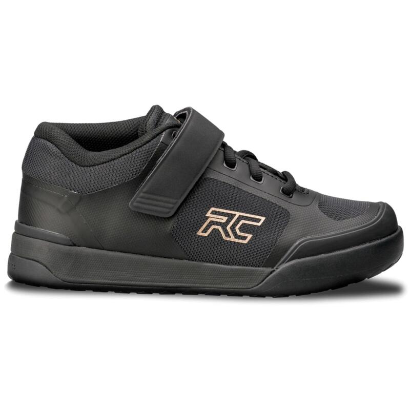Chaussures Traverse pour femmes - Noir/Or
