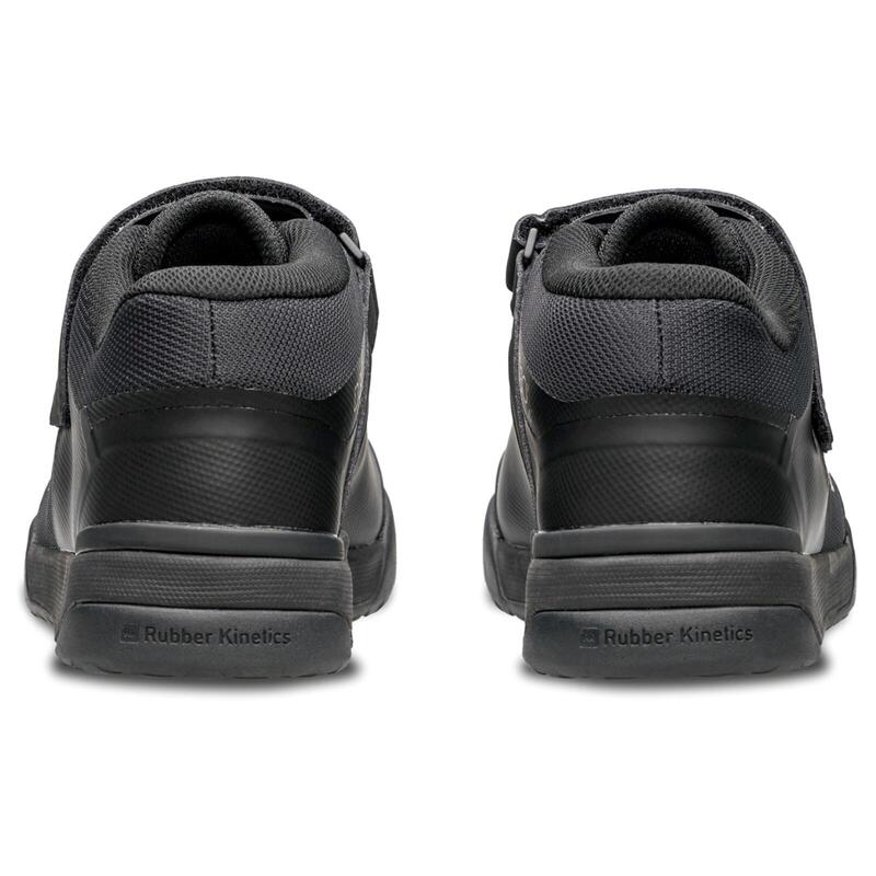 Chaussures Traverse pour femmes - Noir/Or