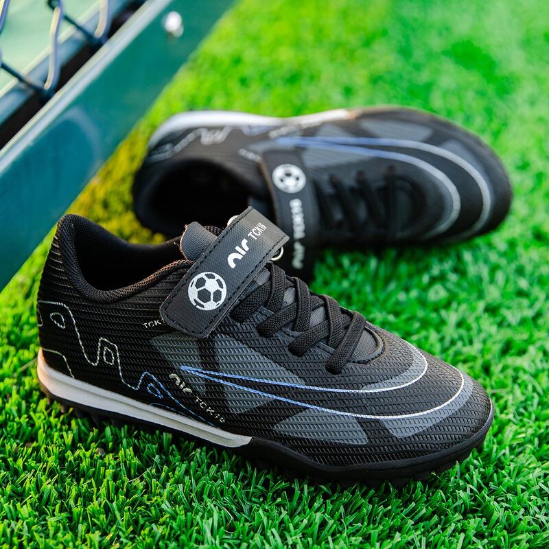 Ghete de fotbal pentru copii MBrands, 8.5 pentru teren sintetic, negru 31