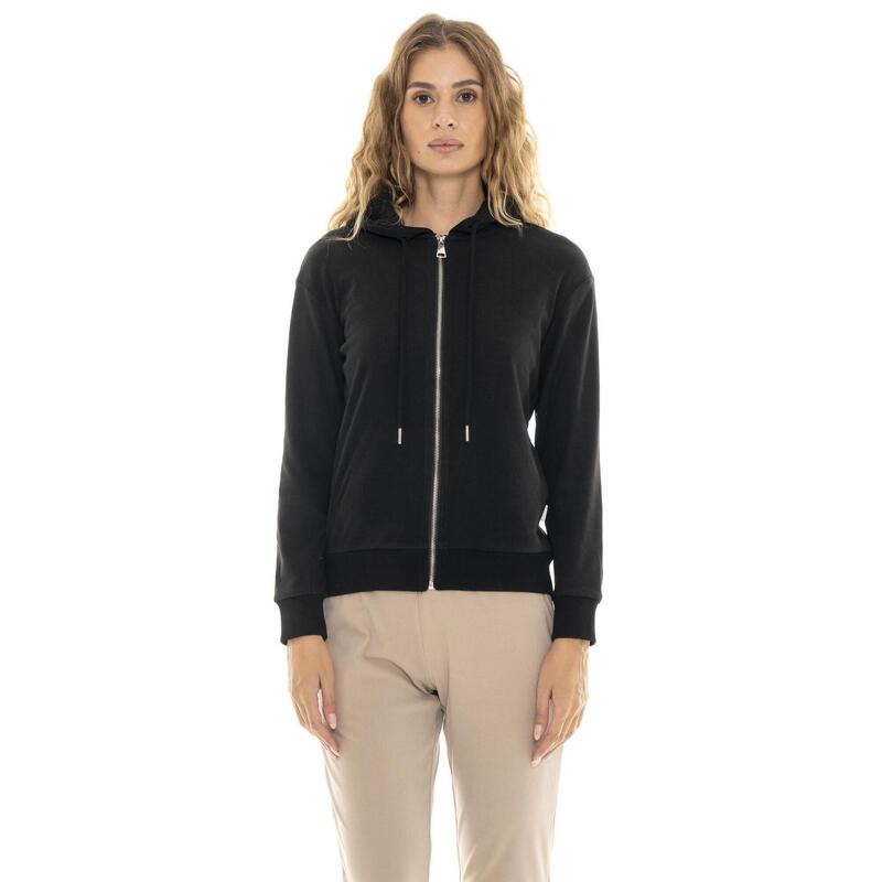 cae66780-2d5f-4363-baca-4a0a0766a01d_c1