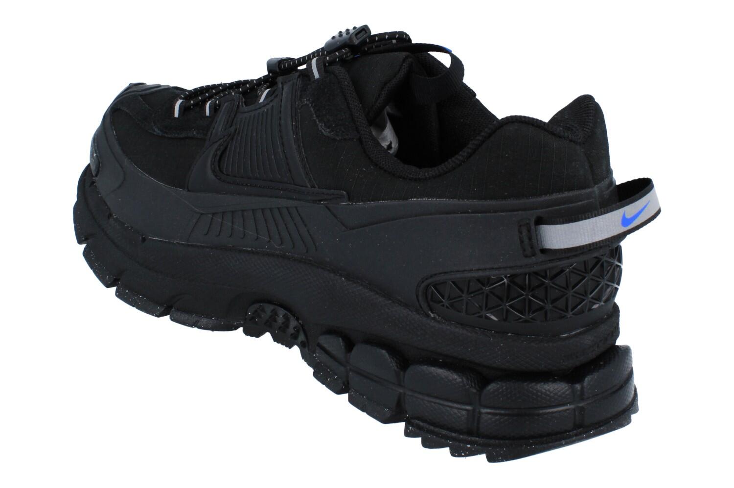 Nike Zoom Vomero Roam Triple Black 2/5