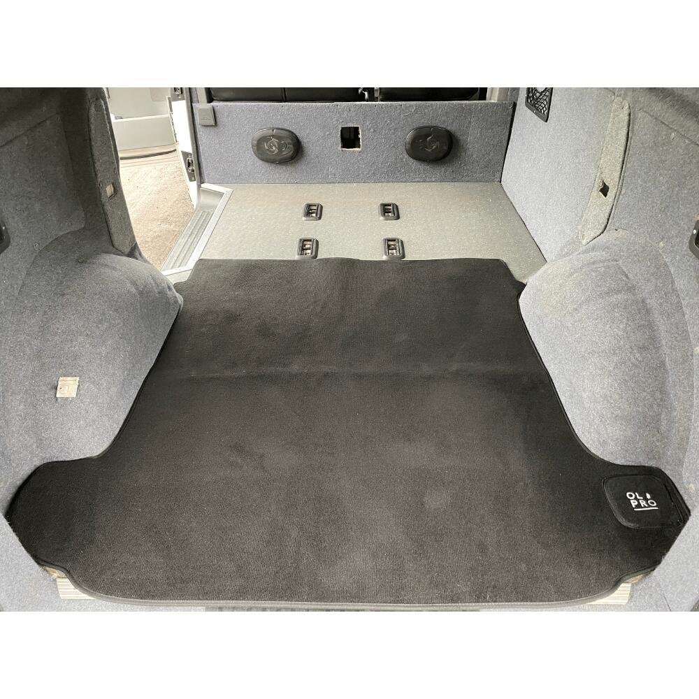 OLPRO VW T5/T6 SWB Kombi Boot Carpet 2/5