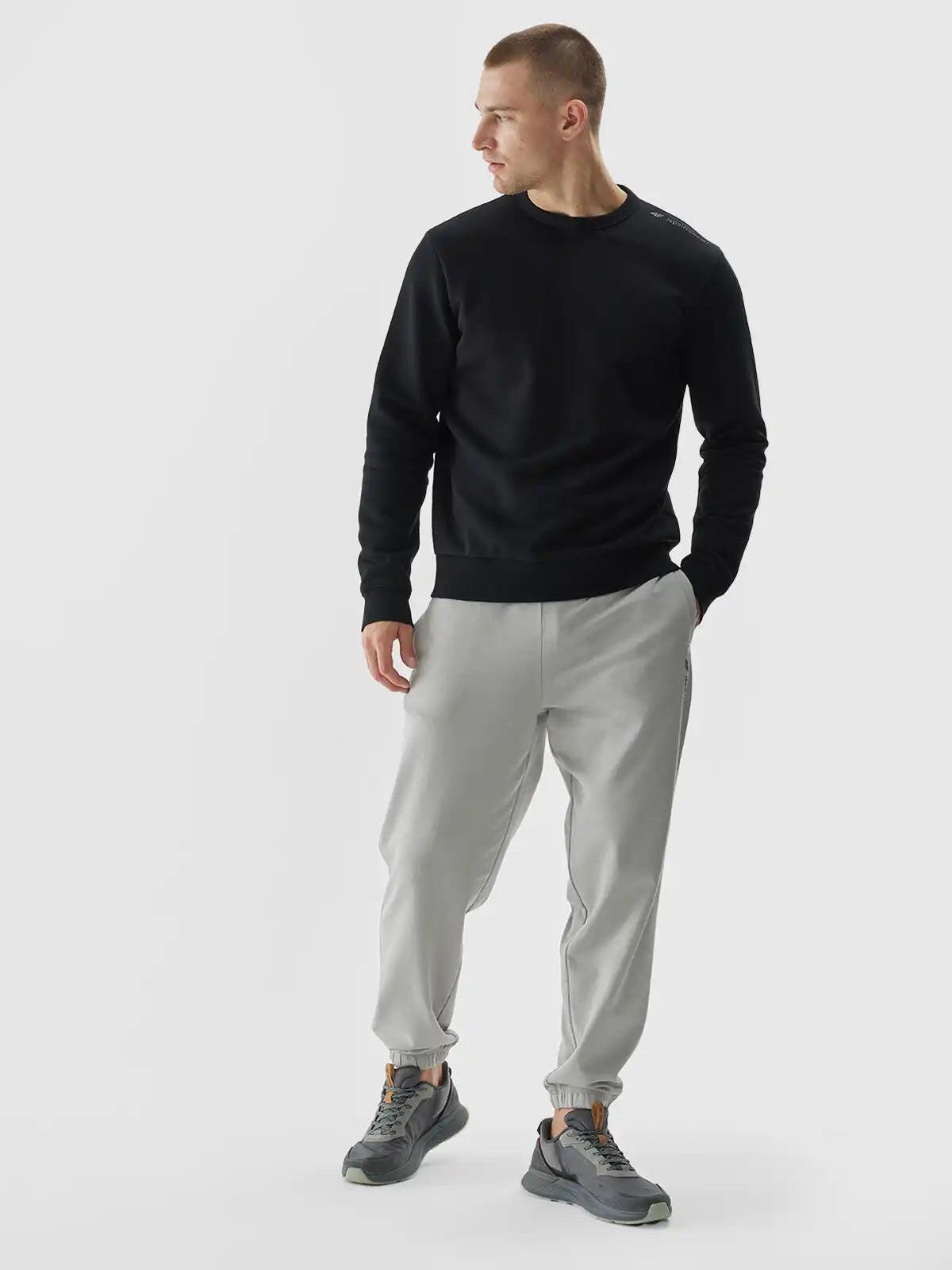 Shirt Ohne Kapuze Für Herren 4/5