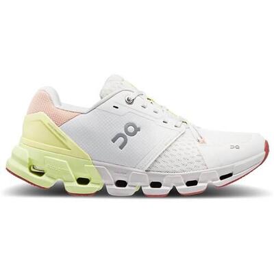 Schoenen om hard te lopen voor vrouwen on cloudflyer 4