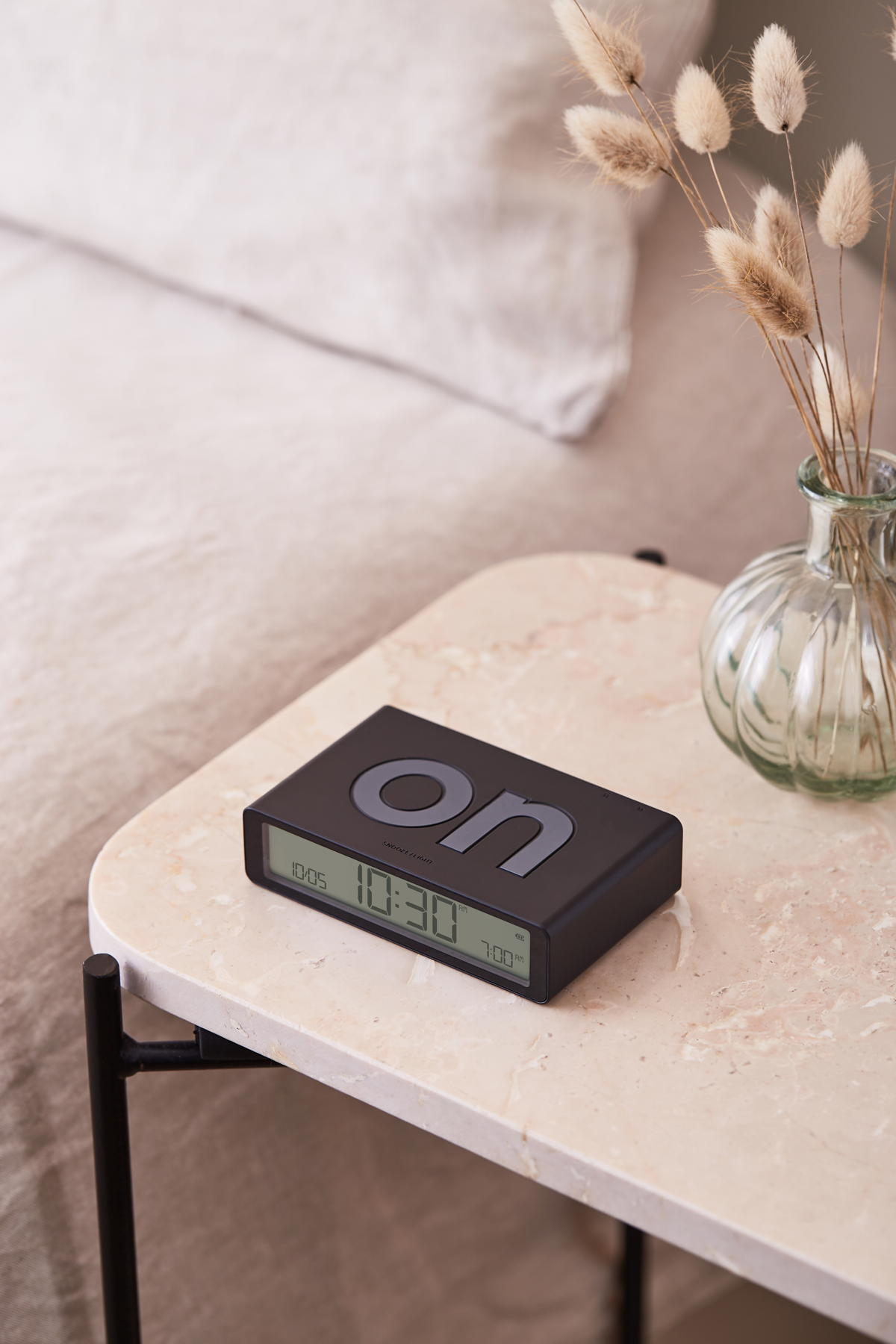 Despertador Lexon FLIP Classic preto 7/7