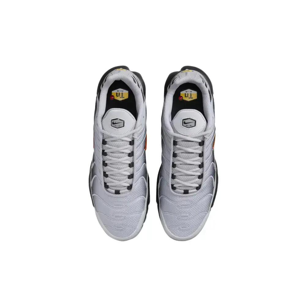Basket Nike AIR MAX PLUS 4/7