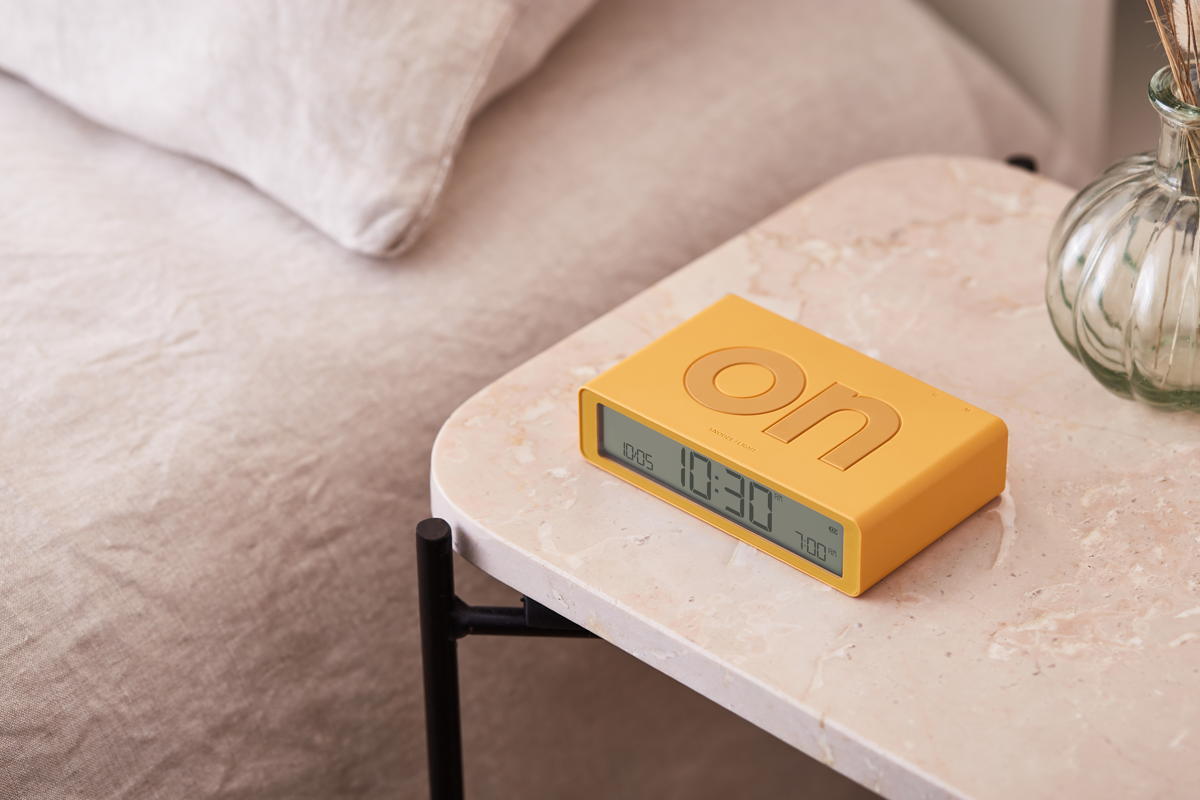 Despertador Lexon FLIP Classic amarelo 6/7