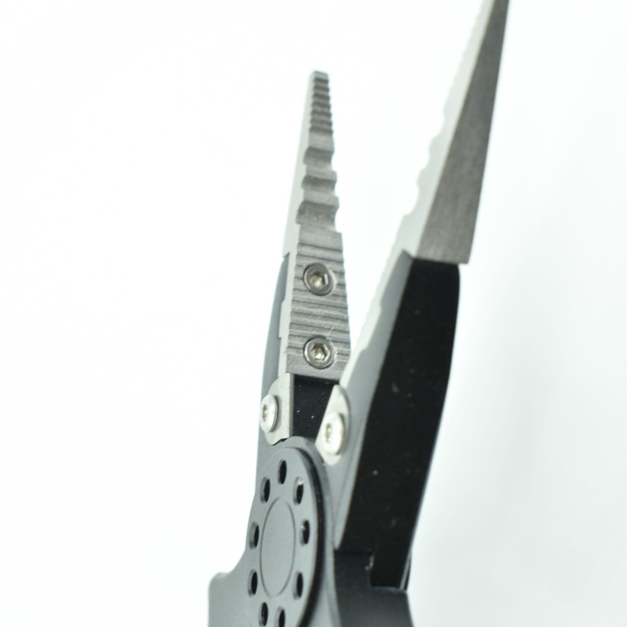 Alicates de pesca TACTICAL DOGGY 2/4