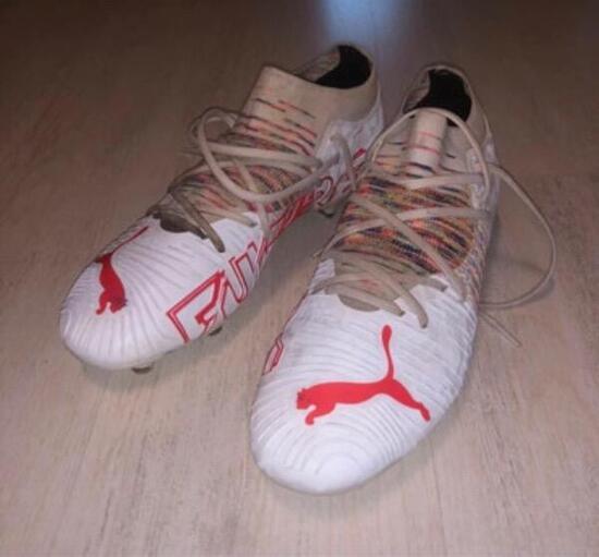 Entre Particuliers - Chaussures de Football Puma Future