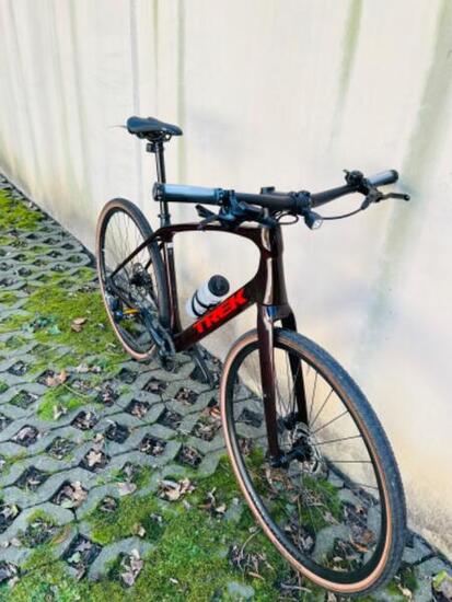 Tussen Particulieren - Trek FX Sport 5 , fitnessfiets van koolstofvezel