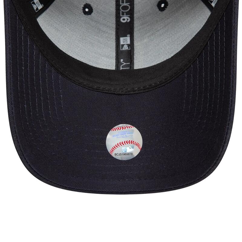 Șapcă cu cozoroc New Era Metallic 9Forty Los Angeles Dodgers
