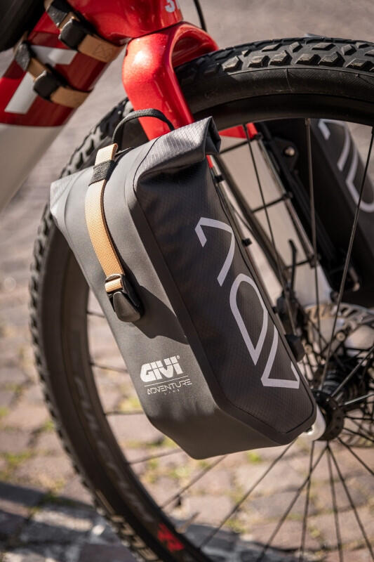 Carrier Borsa da Forcella 3,5 L Impermeabile per Bici Gravel e Mountain Bike 5/7