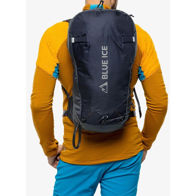 Plecak skiturowy Blue Ice Taka Pack 22L - india ink