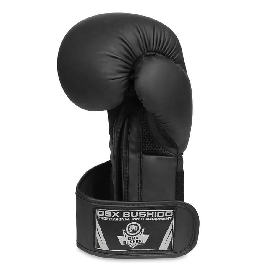Zestaw bokserski rękawice owijki ochraniacz na zęby DBX Bushido Black Master 6/7