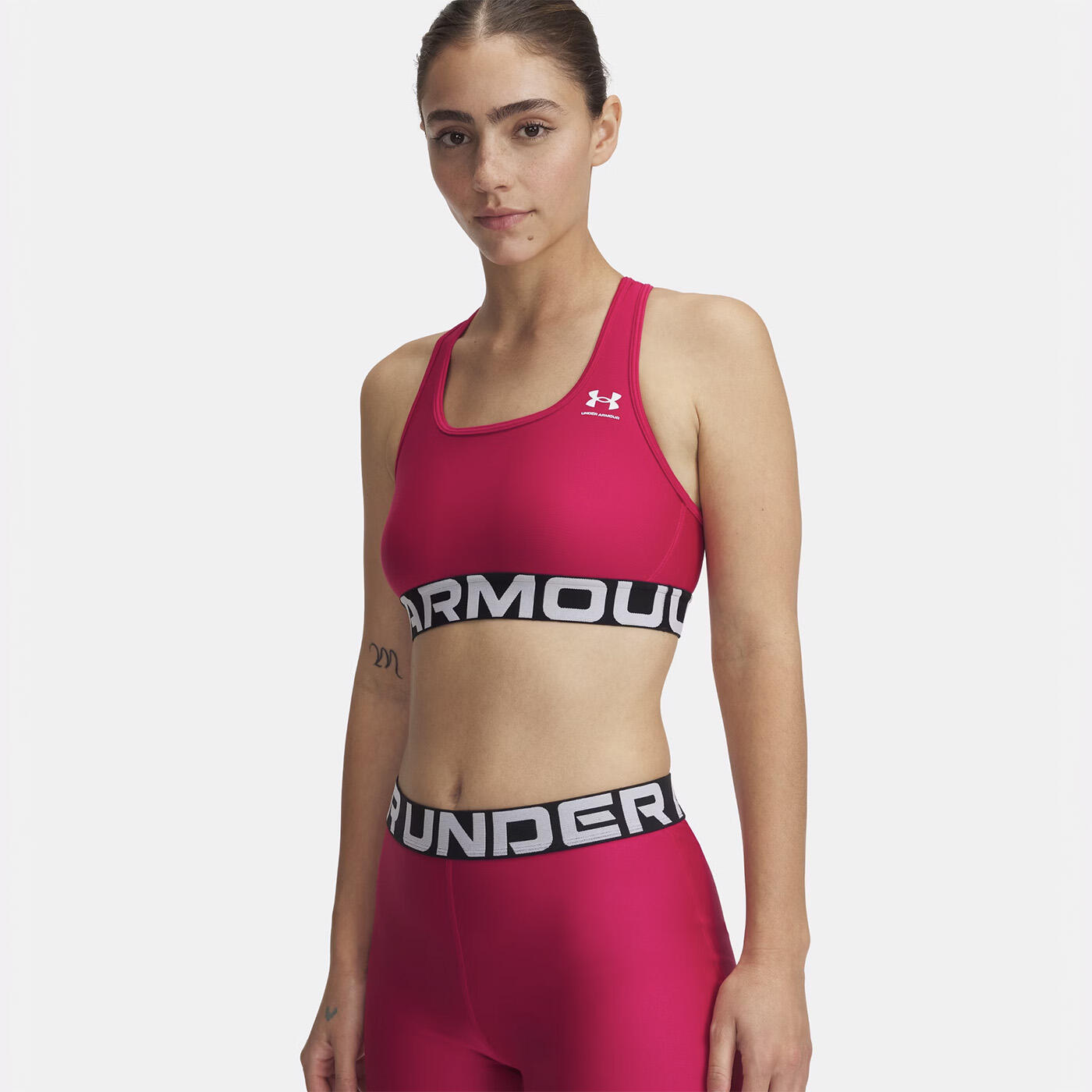 UNDER ARMOUR Heatgear® Armour Mid Branded Sport-bh Fuchsia Ombré Für Damen