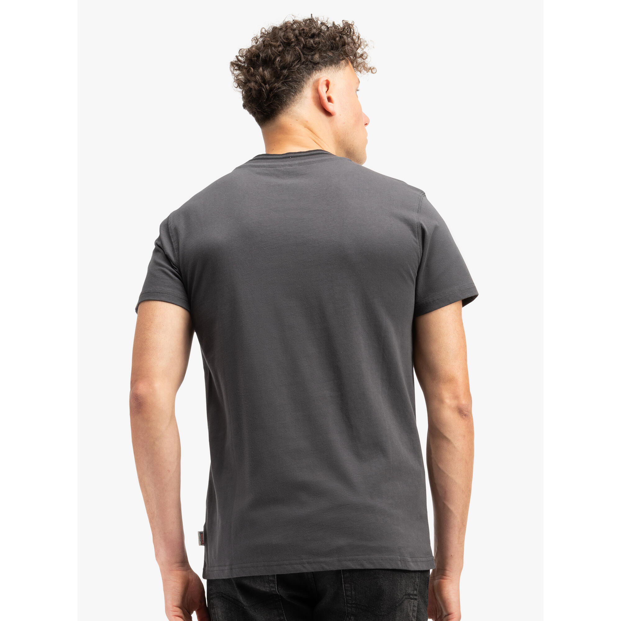 T-Shirt in regulärer Passform Lonsdale Potternewton 4/6