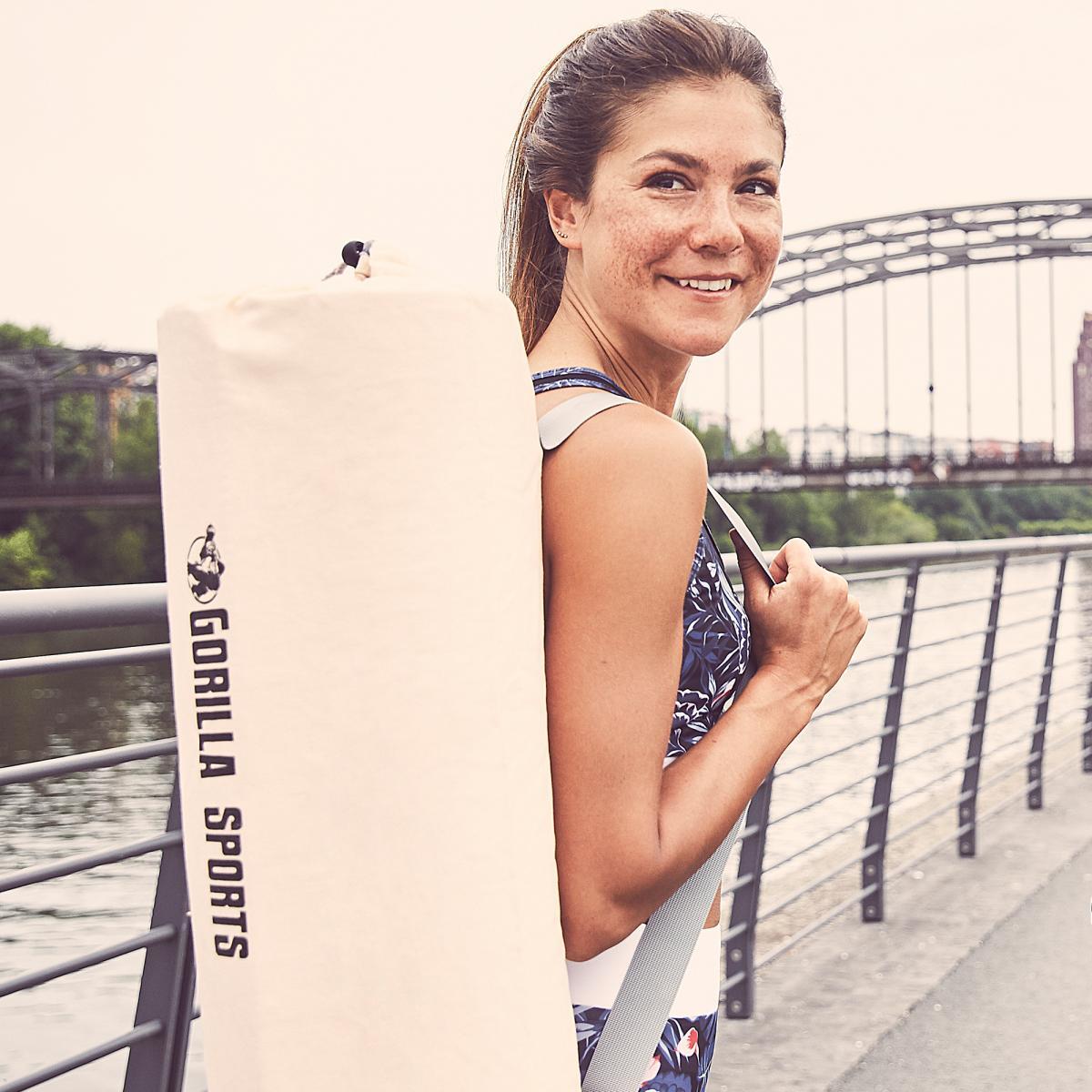 SAC DE TRANSPORT POUR TAPIS DE YOGA, AVEC SANGLE, COULEUR BEIGE ROSE | FITNESS E 7/7
