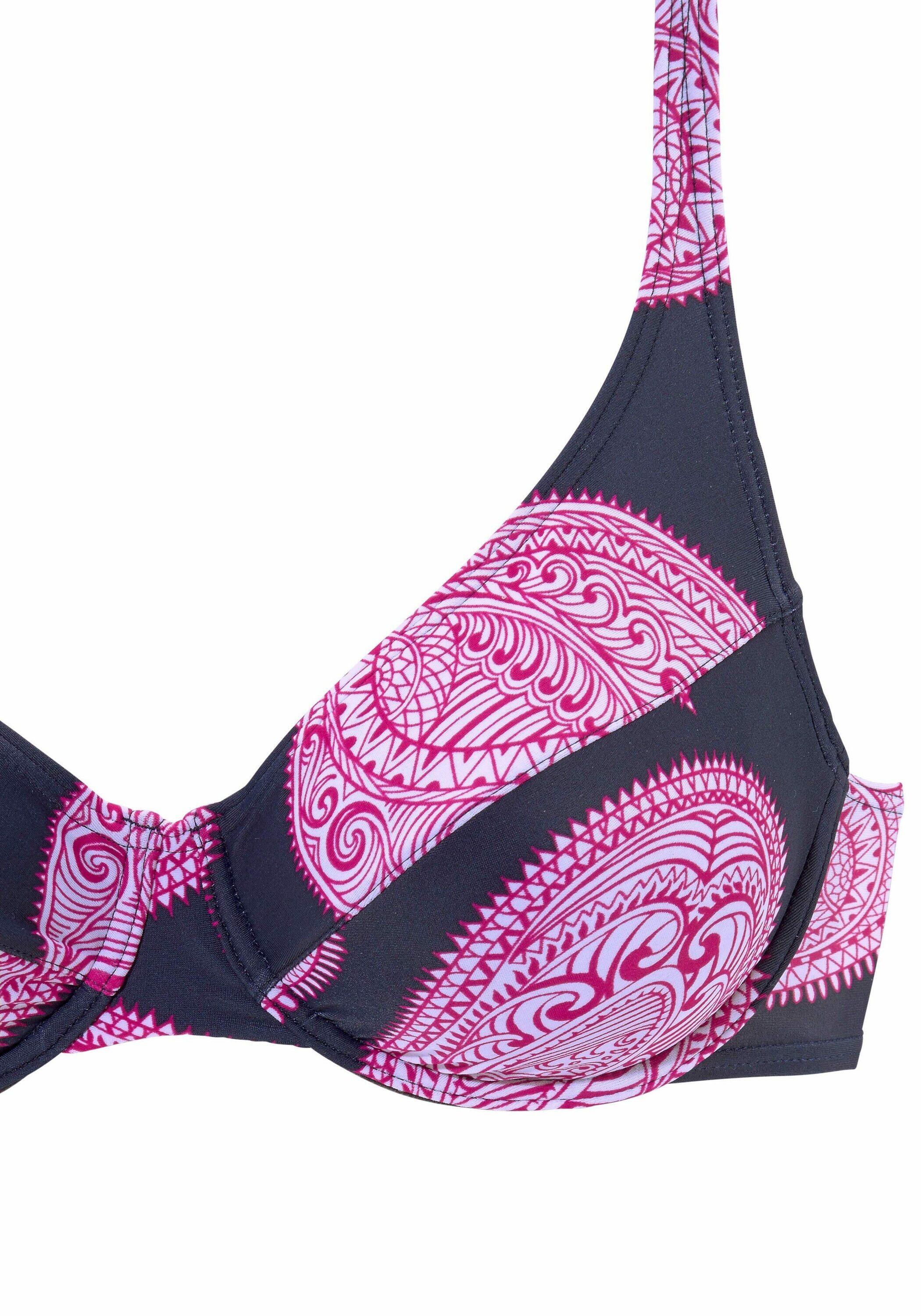 Damen LASCANA Bügel-Bikini im modischen Design 8/11