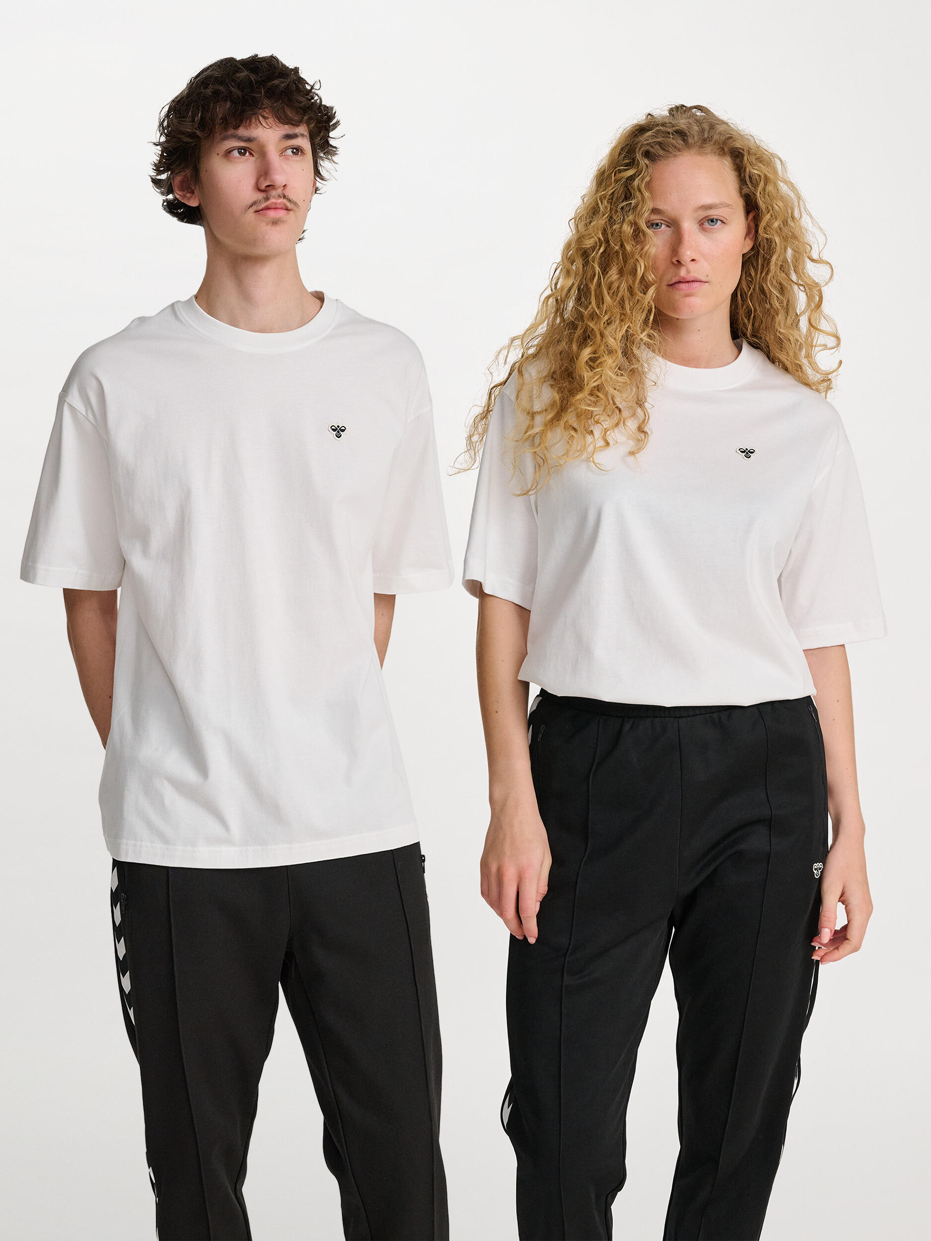 HUMMEL T-Shirt Hmlloose Erwachsene HUMMEL