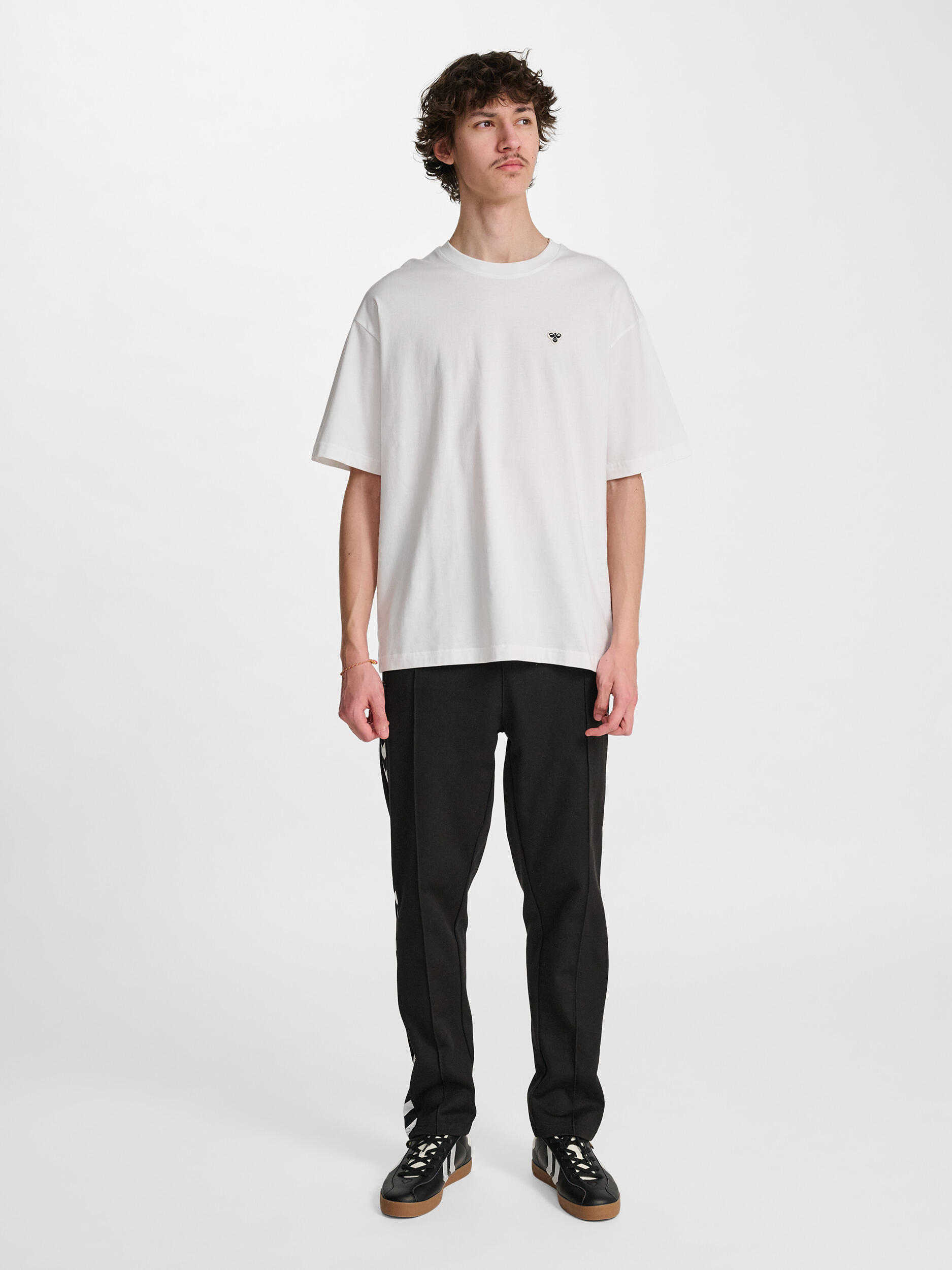 Enfiler T-Shirt Hmlloose Adulte HUMMEL 5/7