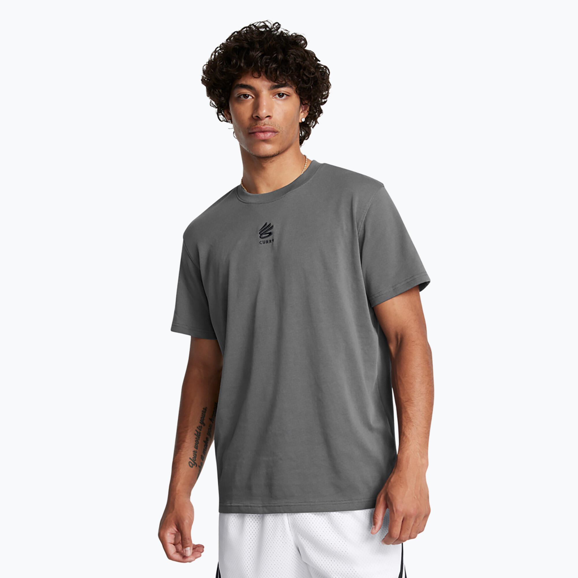 UNDER ARMOUR picture