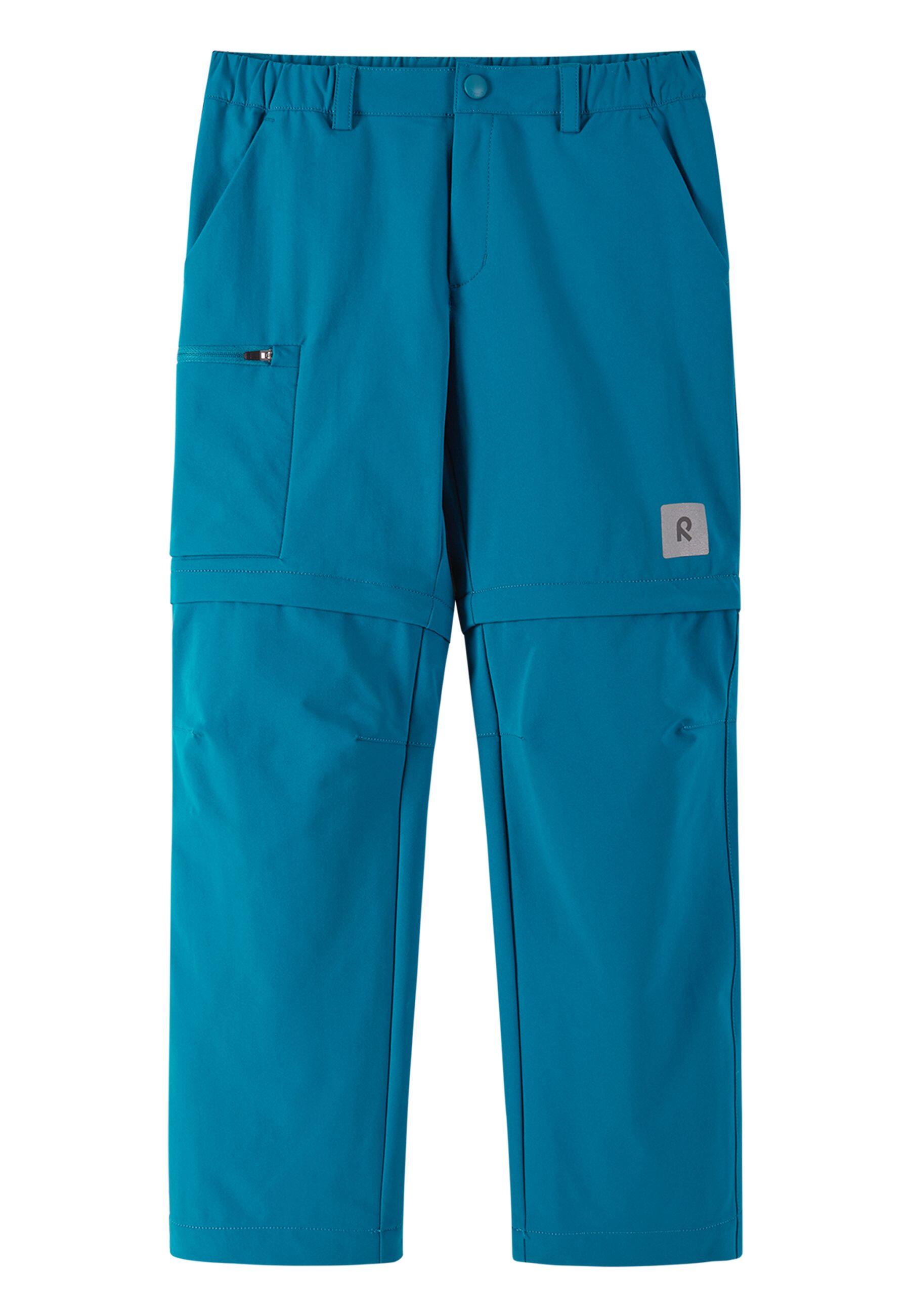 bleu marine.