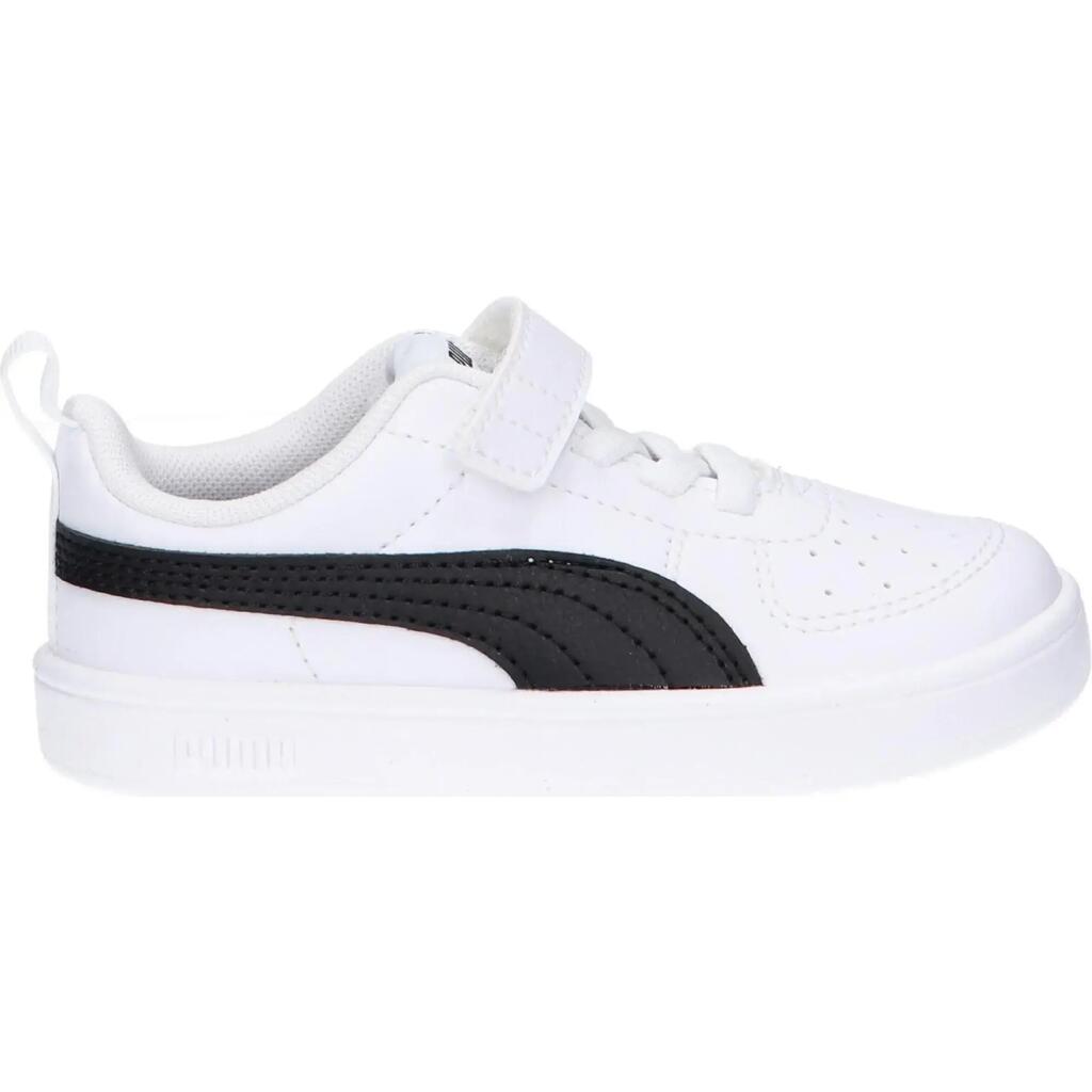 Sneakers Puma model 384314-03 for children