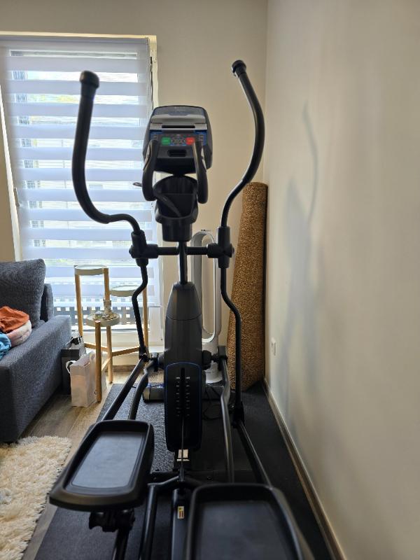 Entre Particuliers - Nautilus E626 Elliptical Cross Trainer 2/5