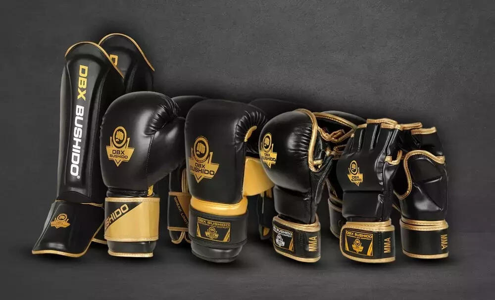 Zestaw do MMA rękawice i ochraniacze  MMA DBX Bushido Gold 2/2