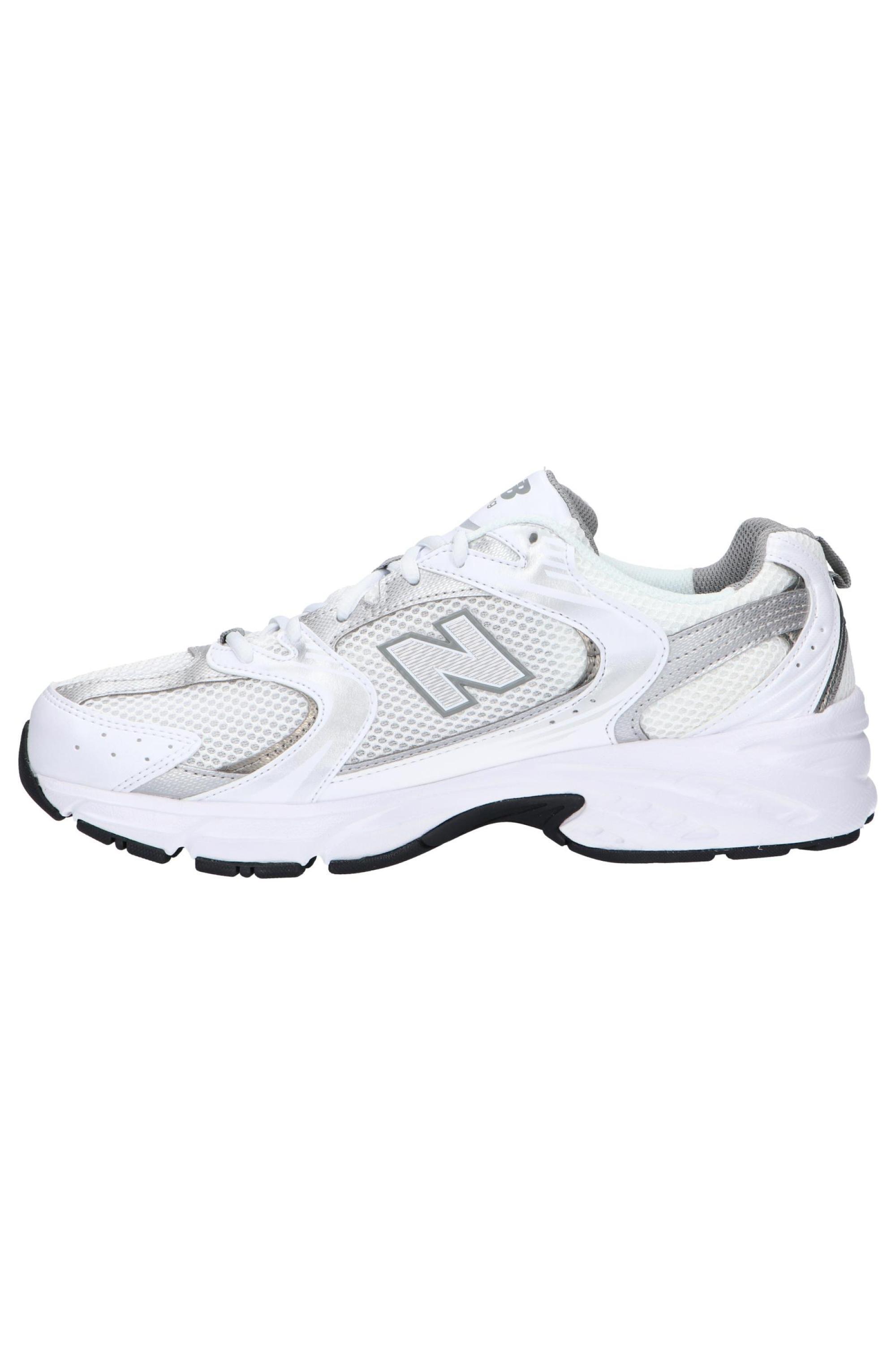 New Balance 530 White Silver Metallic 4/5