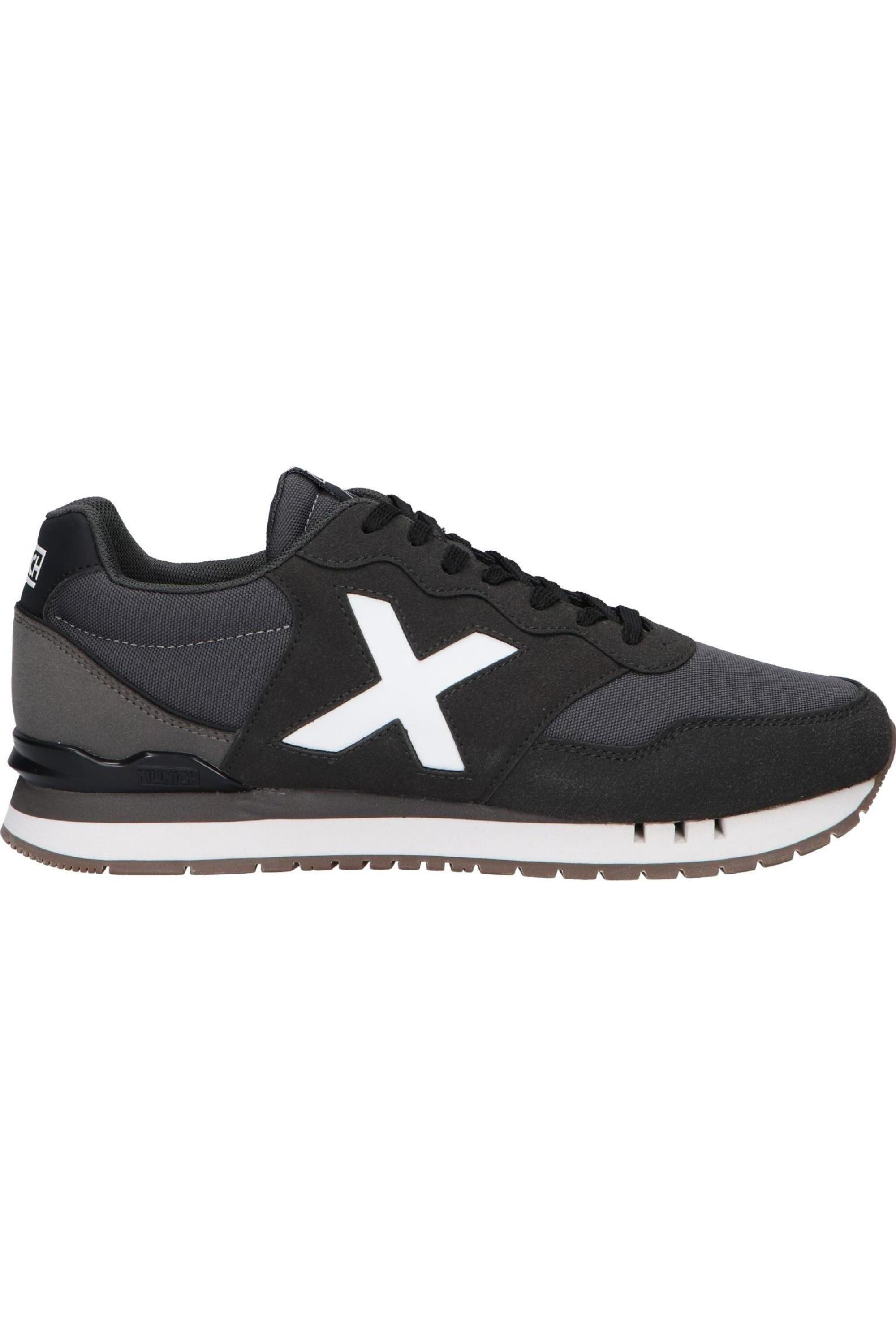 Baskets Munich modèle 4150230 pour homme 1/5