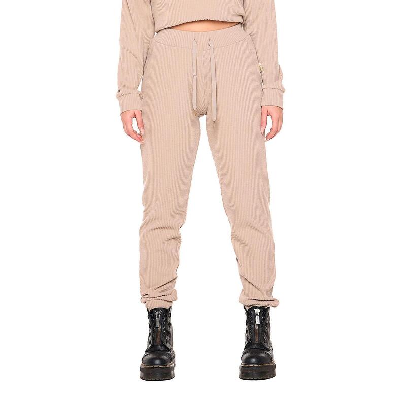 16933d1c-1f00-4bf8-b5fd-94a34d83b213_c63