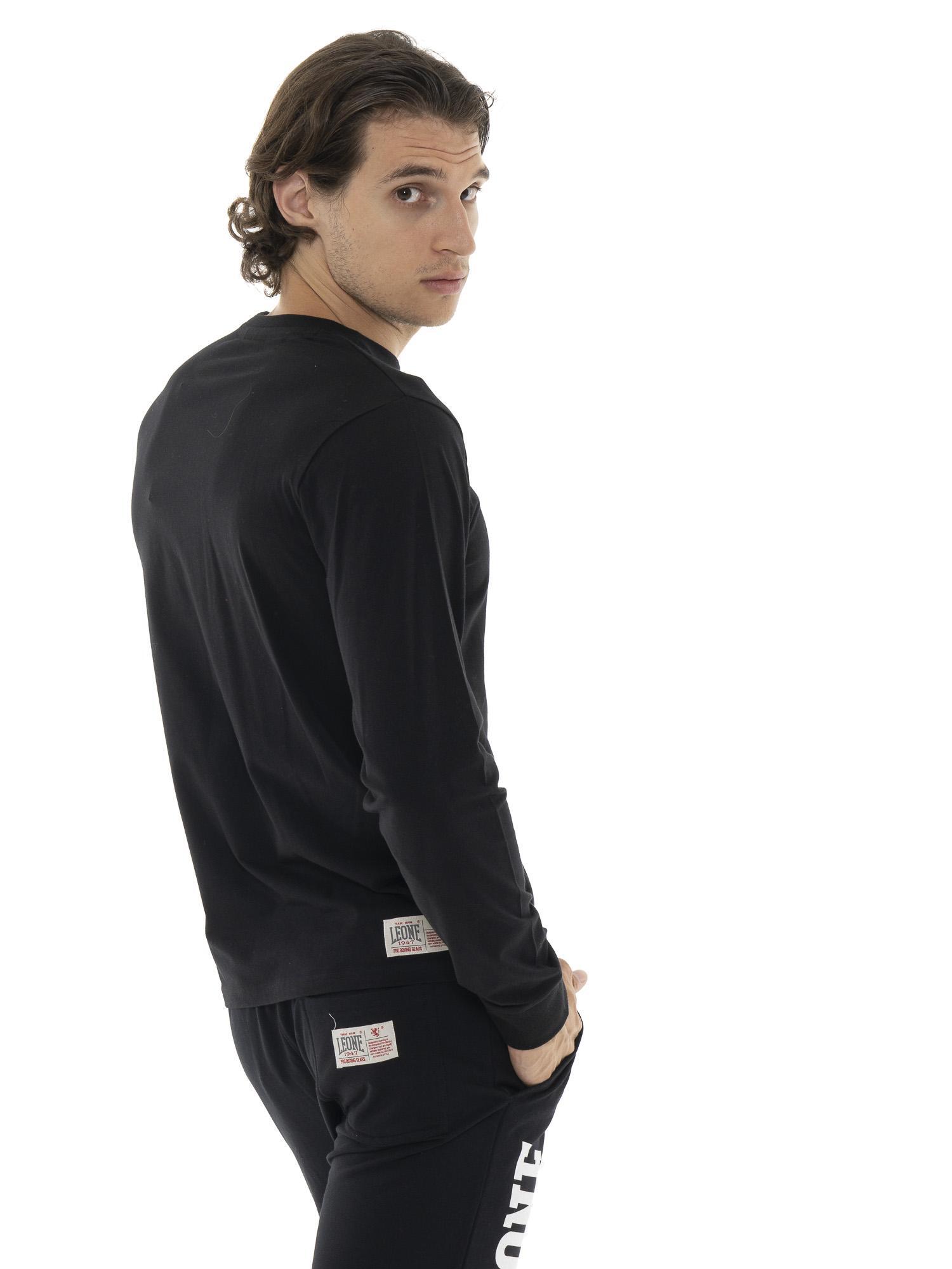 Camiseta básica de manga larga con logo pequeño. 5/5