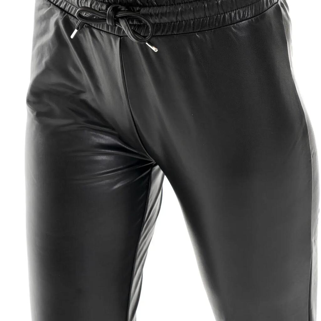 Woman fake leather Pearl
