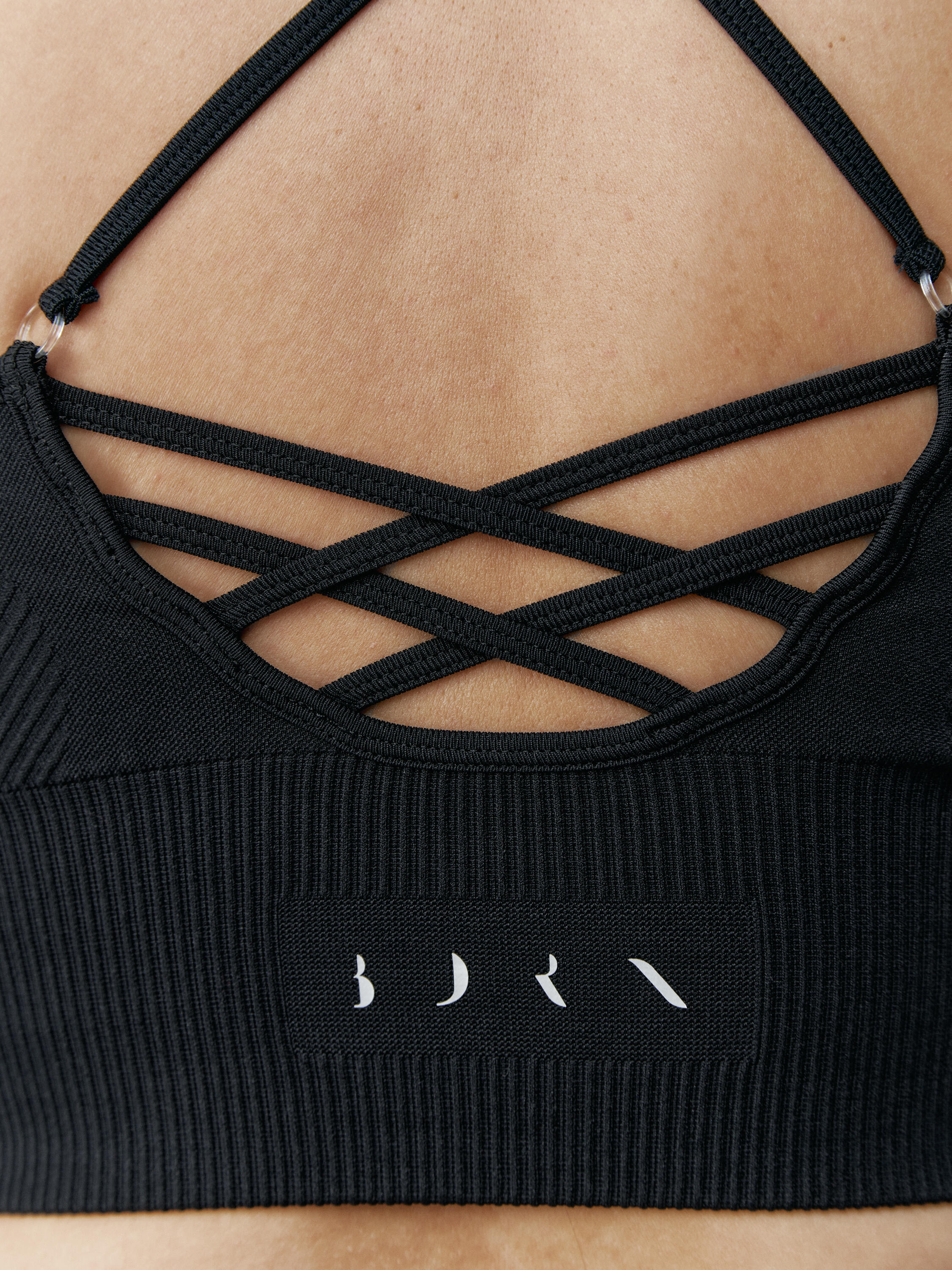 Top sportivo da donna India Born Living Yoga 4/6