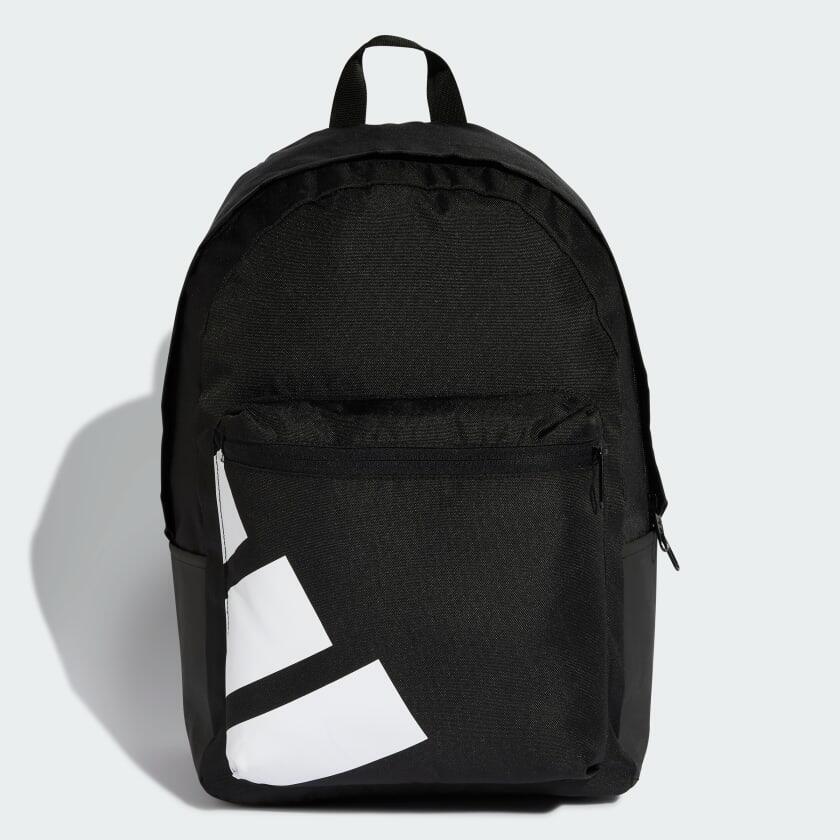 Classic Back-to-School Badge of Sport Backpack 2/7