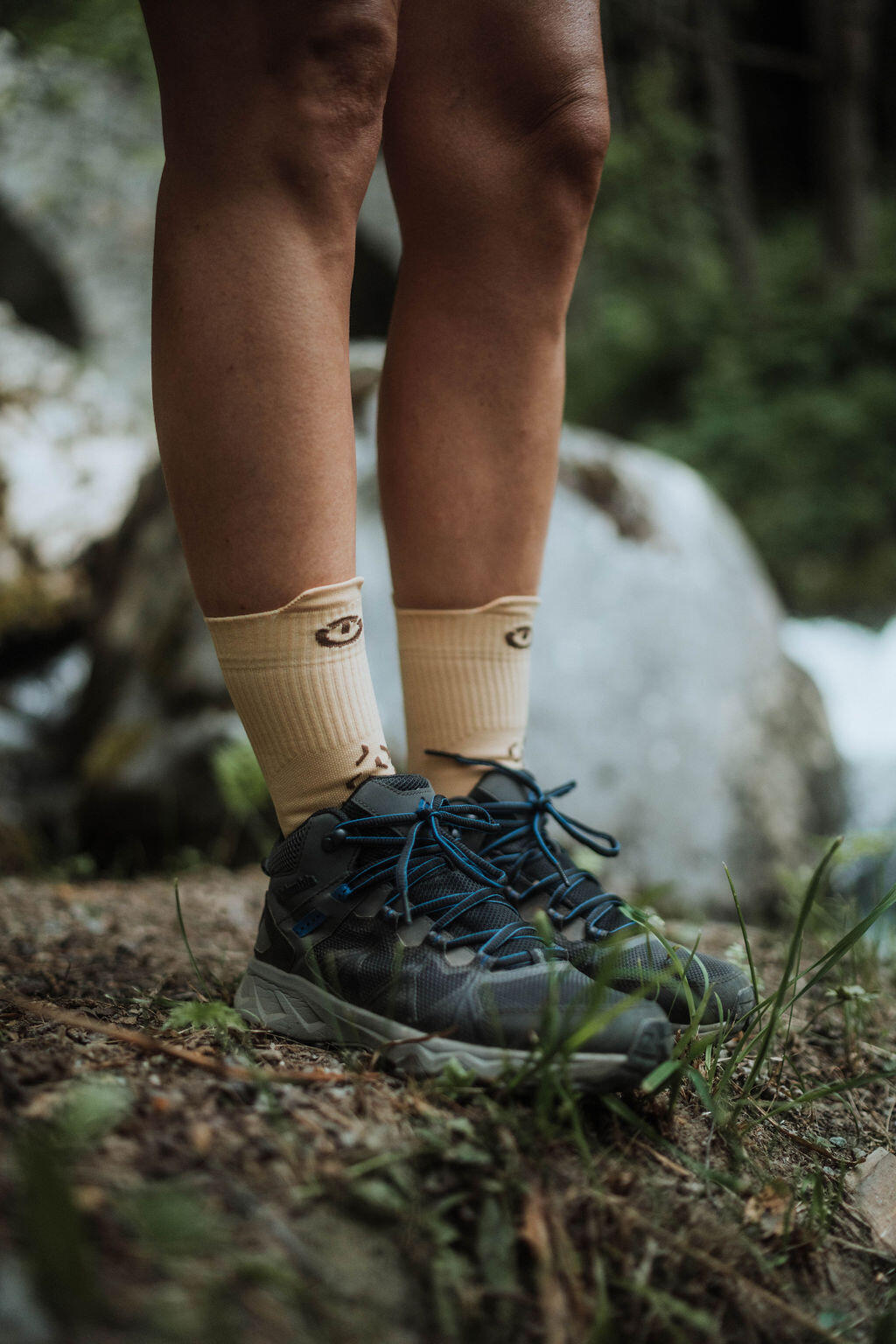 Calza da trekking più asciutta, tecnologia antiumidità - Outdoor UltraCool Crew 4/4