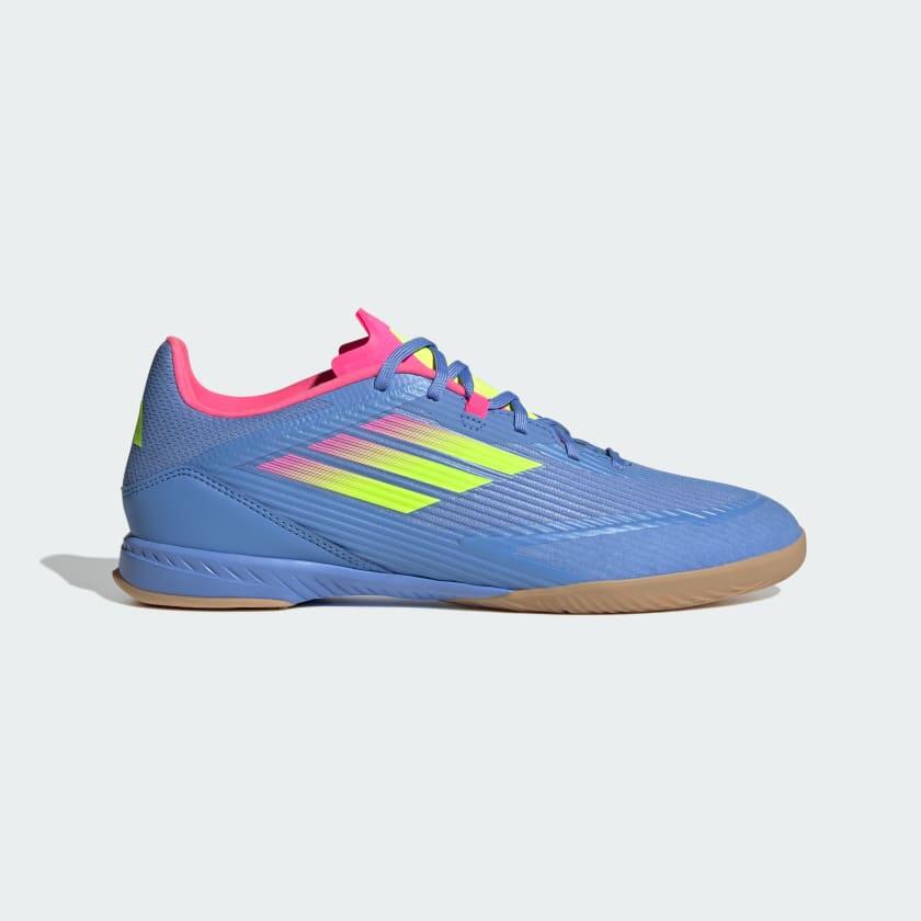blue / light yellow / pink