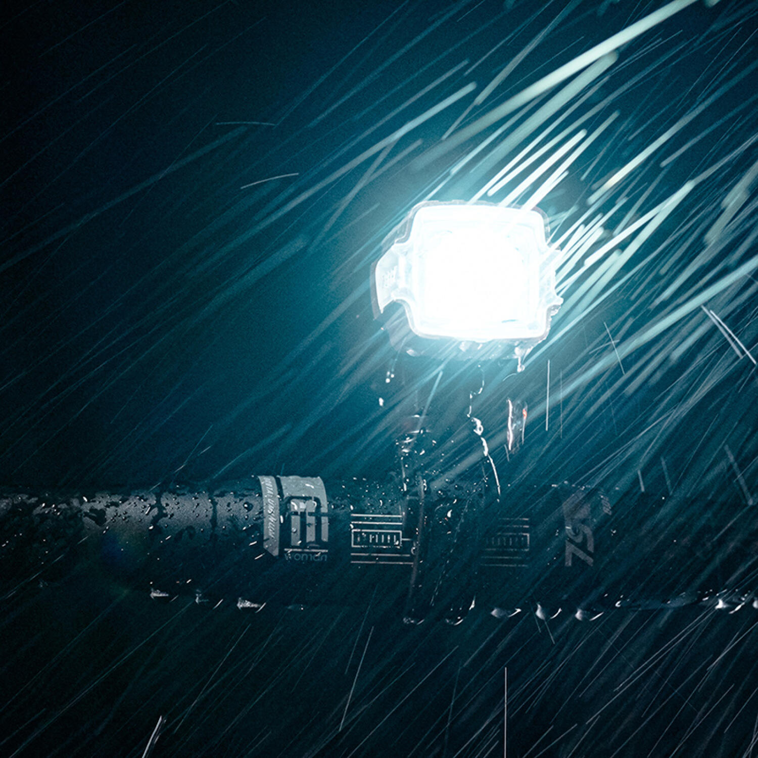 SuperVision F800 Vorderlicht 4/7