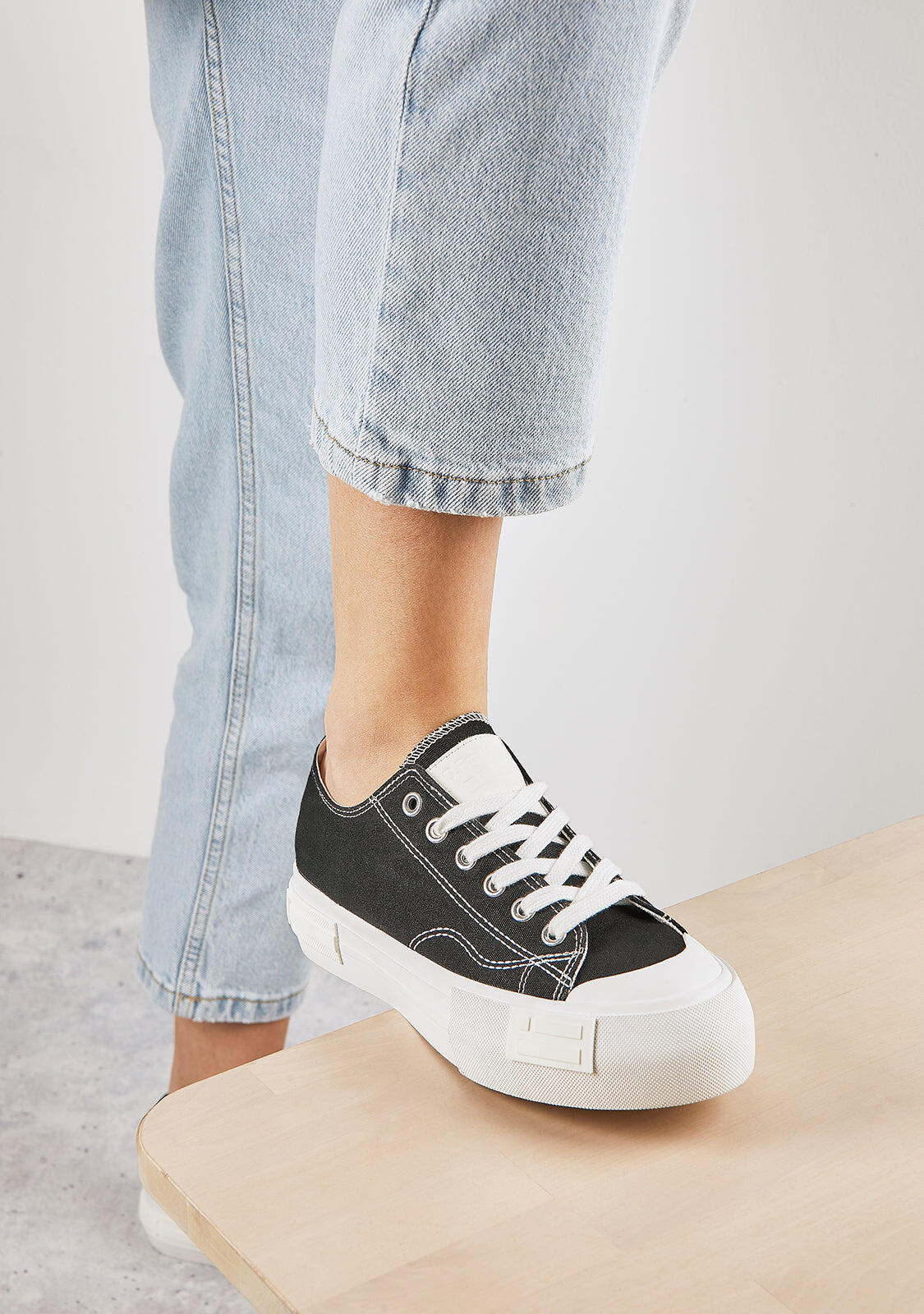 Scarpe D. Franklin One Way Low Classic 5/5