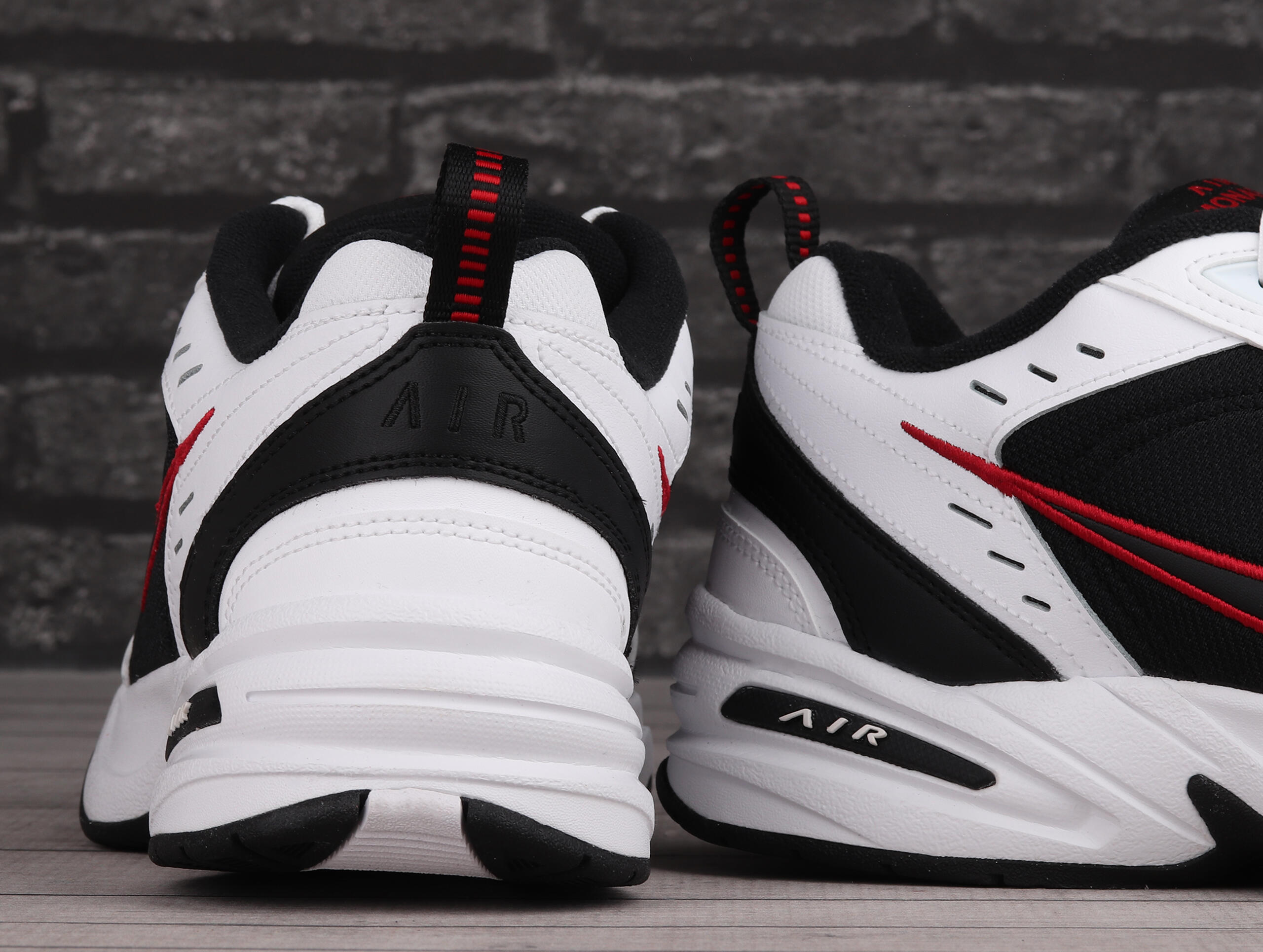 Fitness et entraînement cardio pour hommes Nike Air Monarch IV blanc. 7/7
