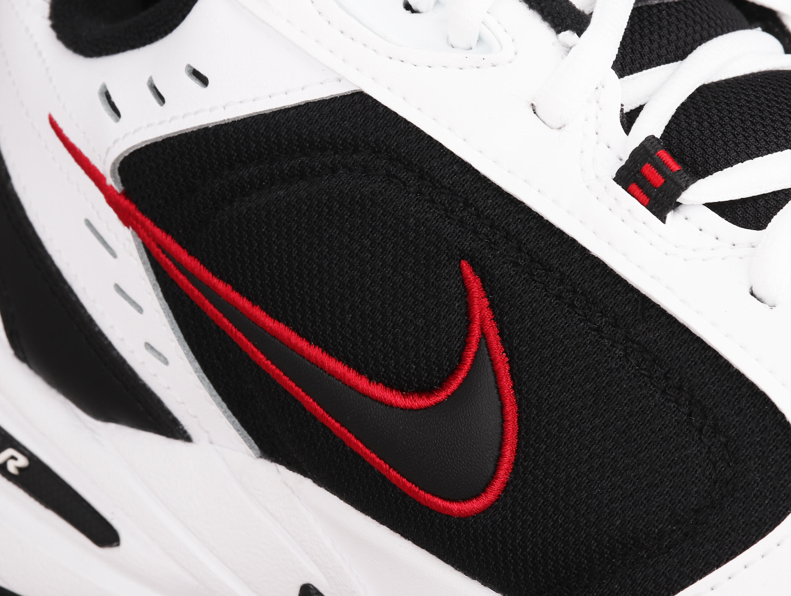 Fitness et entraînement cardio pour hommes Nike Air Monarch IV blanc. 6/7