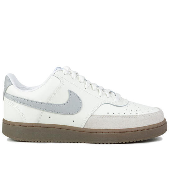 Chaussures Nike Court Vision Low blanc cassé rétro minimaliste
