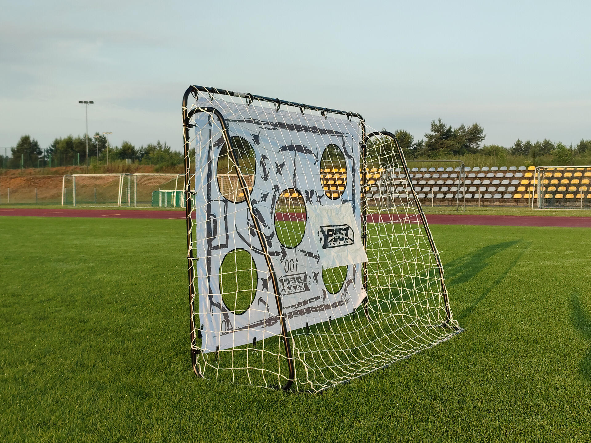 Best Sporting 11076 Fußballtor TAKTIK 213 x 152 cm mit Torwand 5/5