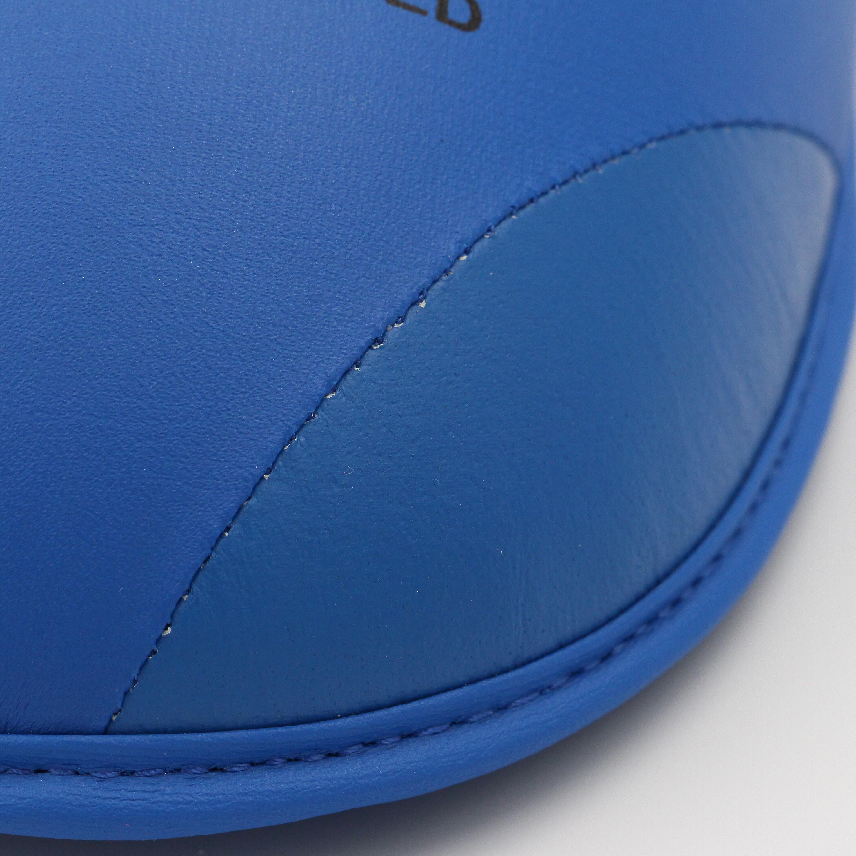 Protège pied karaté ADIDAS WKF rouge ou bleu 6/7