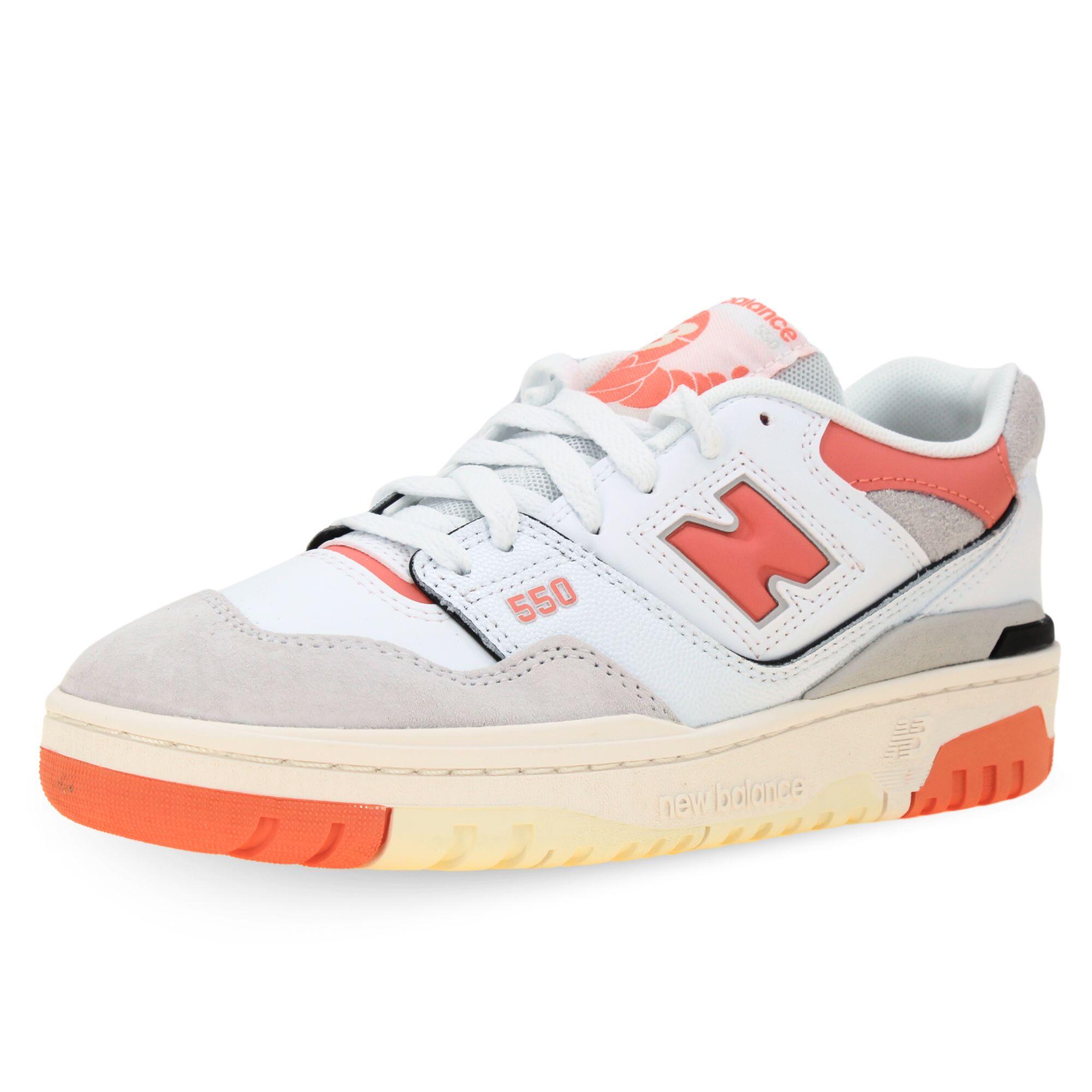 NEW BALANCE picture
