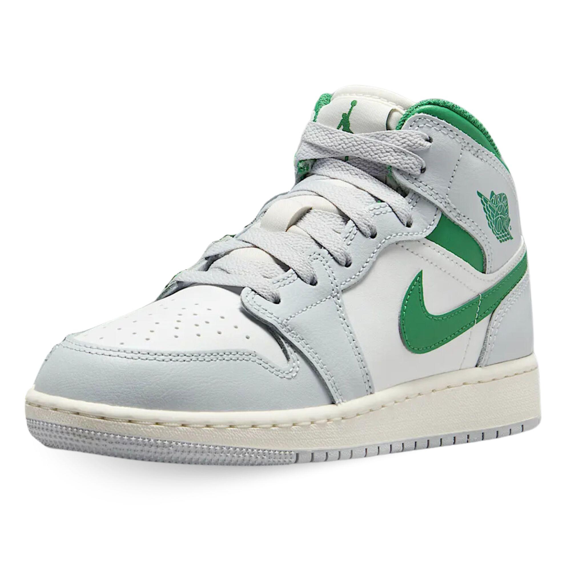 NIKE picture