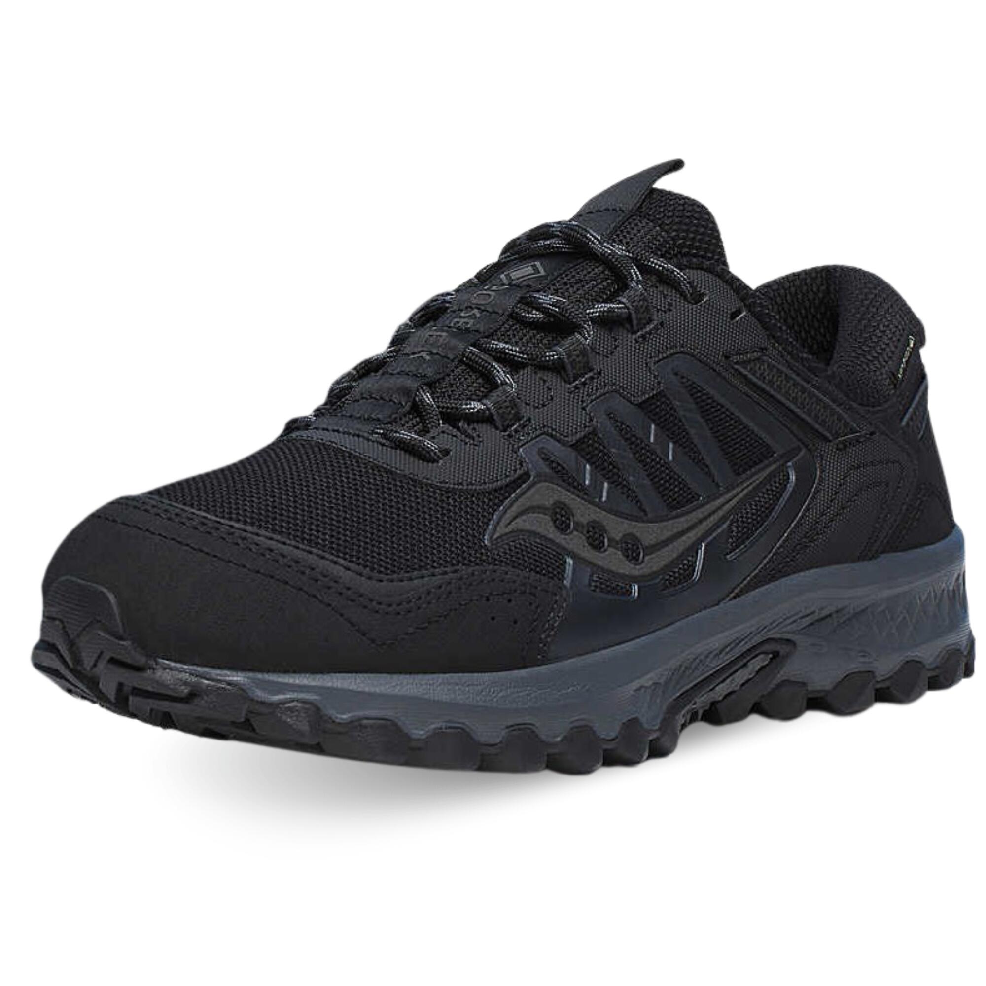 SAUCONY picture