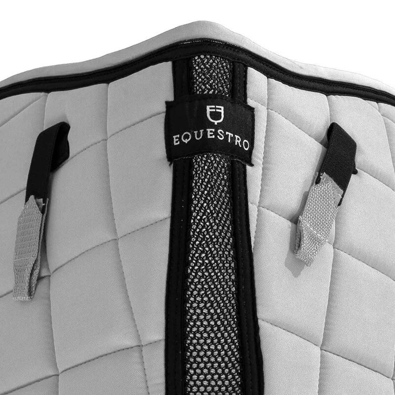Tapis de selle de saut en tissu technique respirant