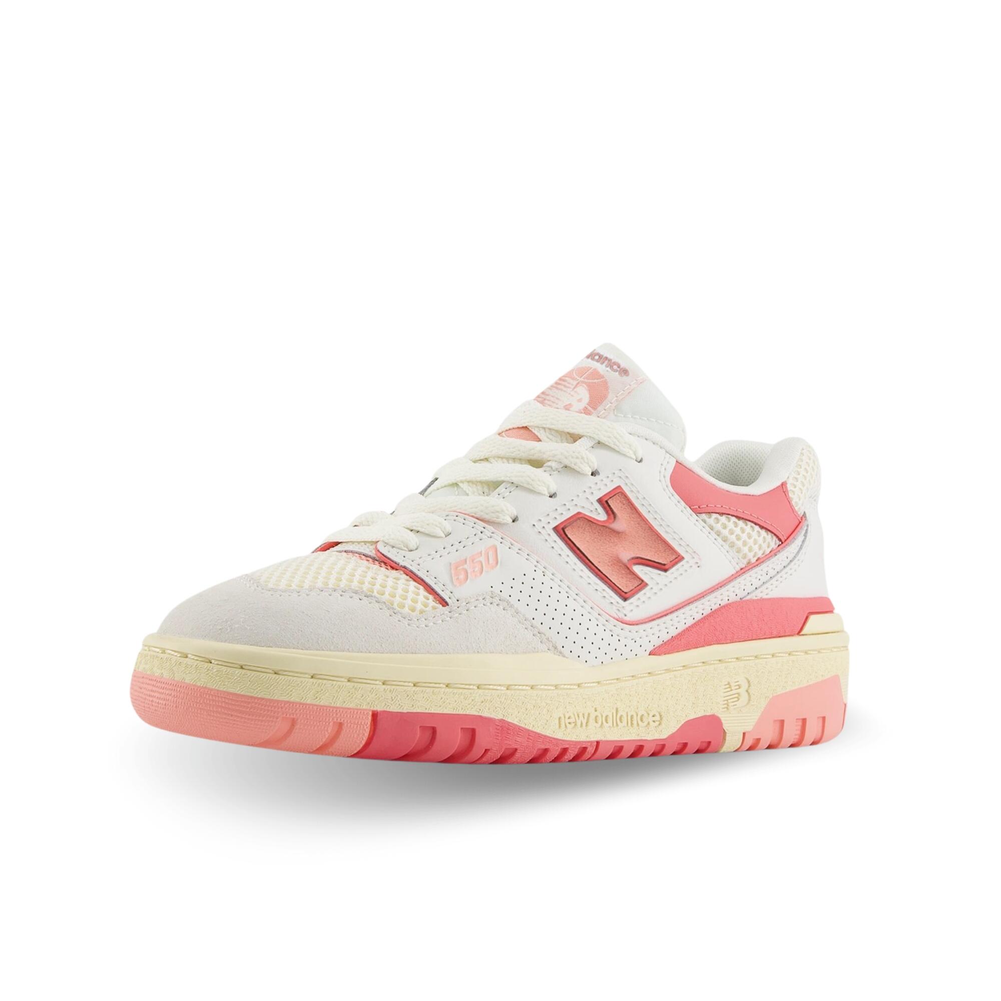 NEW BALANCE picture